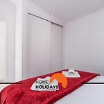 #288 8br Pool & Garden אלבופיירה