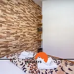 Вилла #288 8br Pool & Garden *