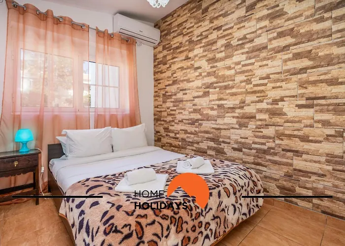 #288 8br Pool & Garden Villa *